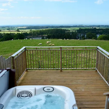 Holiday home Gill Hot Tub
